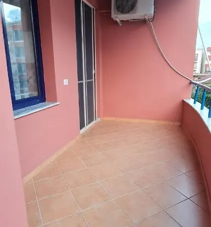 Golem Miami 2 Apartment Golem (Tirana)